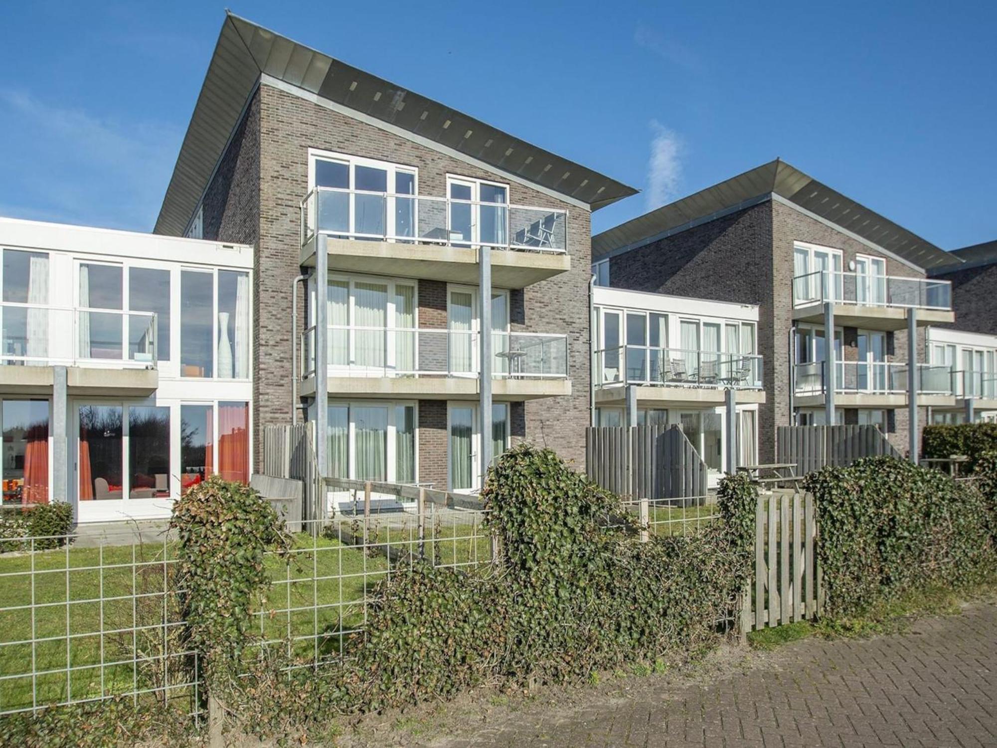 Beachside Apartment At Foot Of Dunes คัลลันท์สโอก ภายนอก รูปภาพ